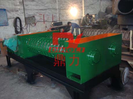 廣西南寧客戶中藥渣機械脫水機加工現場